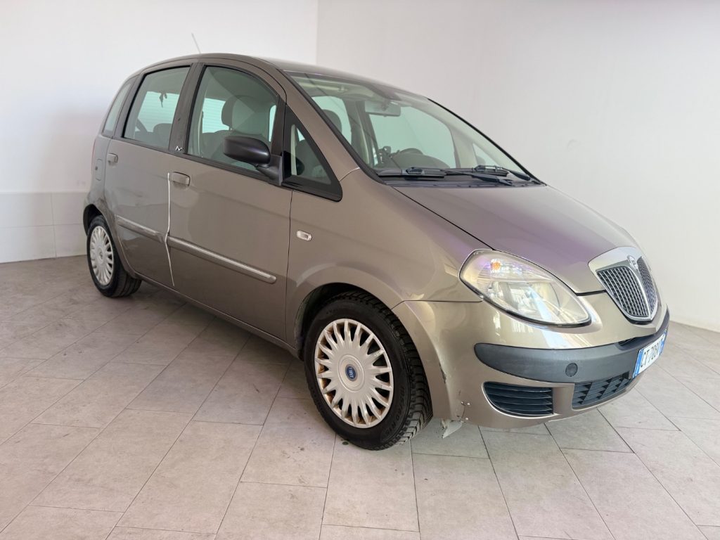 LANCIA MUSA 1.4 16V Oro - 2