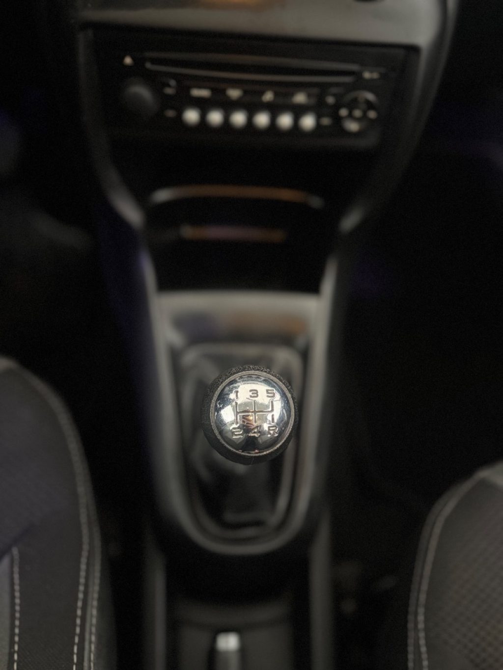 CITROEN C3 1.2 VTi 82 Exclusive - 6