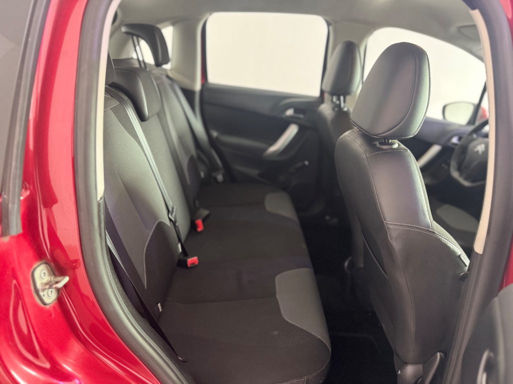 CITROEN C3 1.2 VTi 82 Exclusive - 13