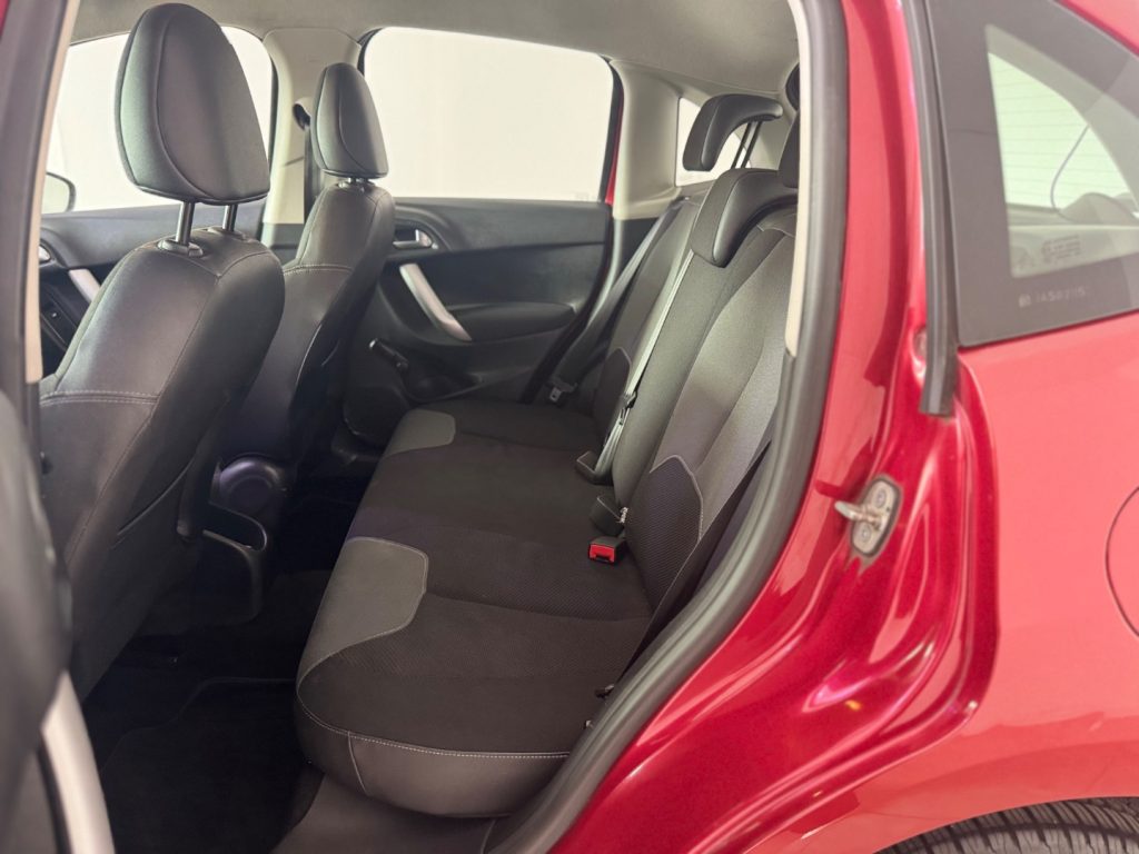 CITROEN C3 1.2 VTi 82 Exclusive - 14