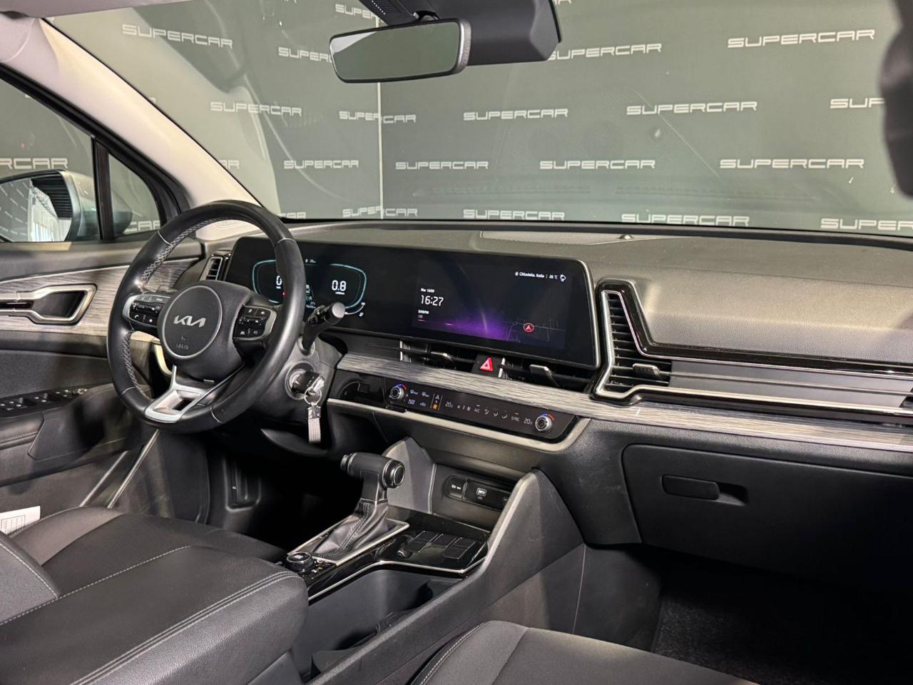 KIA Sportage 1.6 CRDi MHEV DCT Business - 9