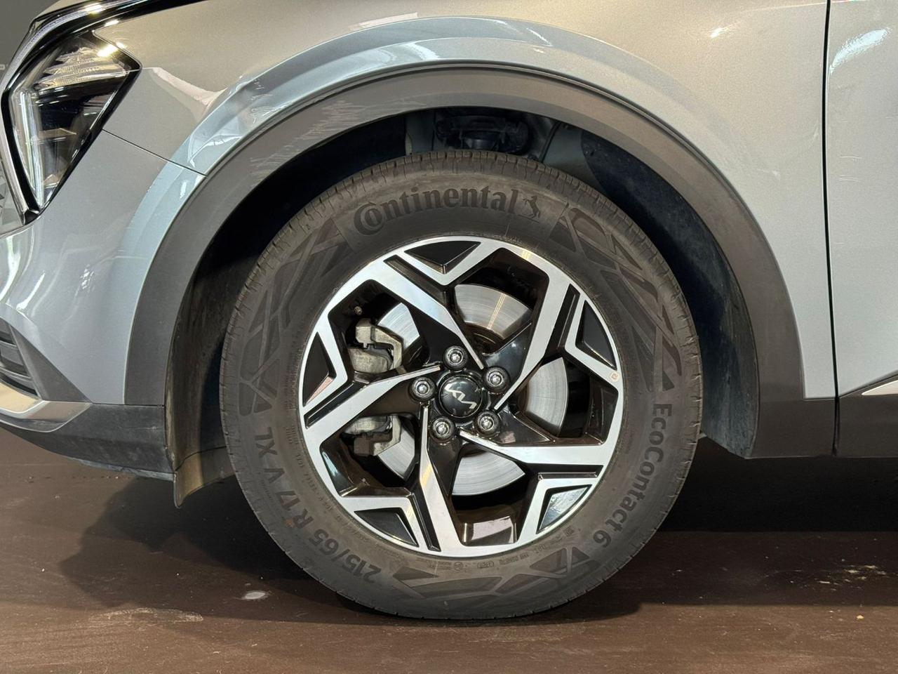 KIA Sportage 1.6 CRDi MHEV DCT Business - 8