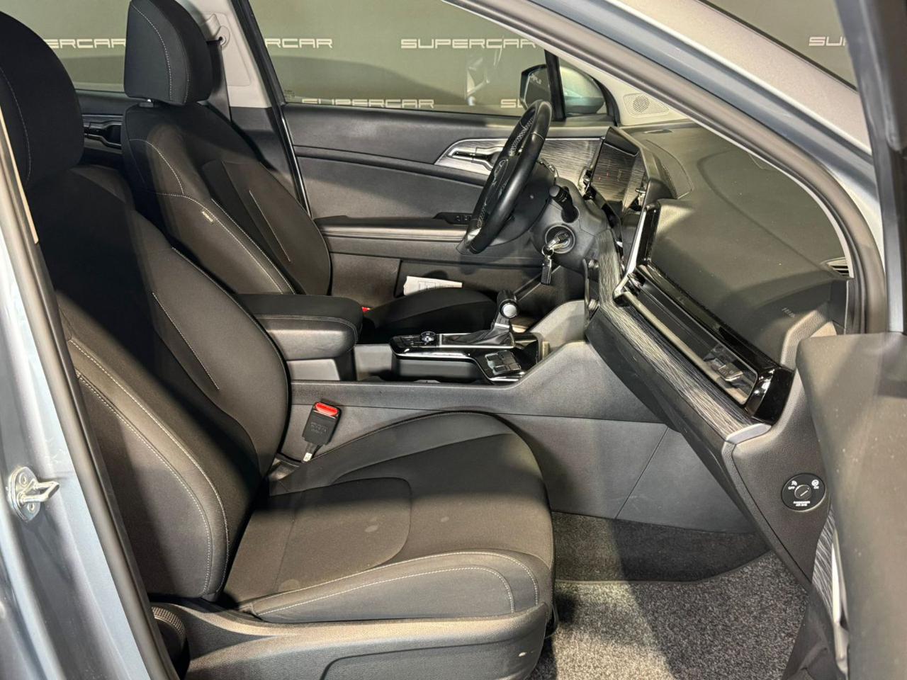 KIA Sportage 1.6 CRDi MHEV DCT Business - 12