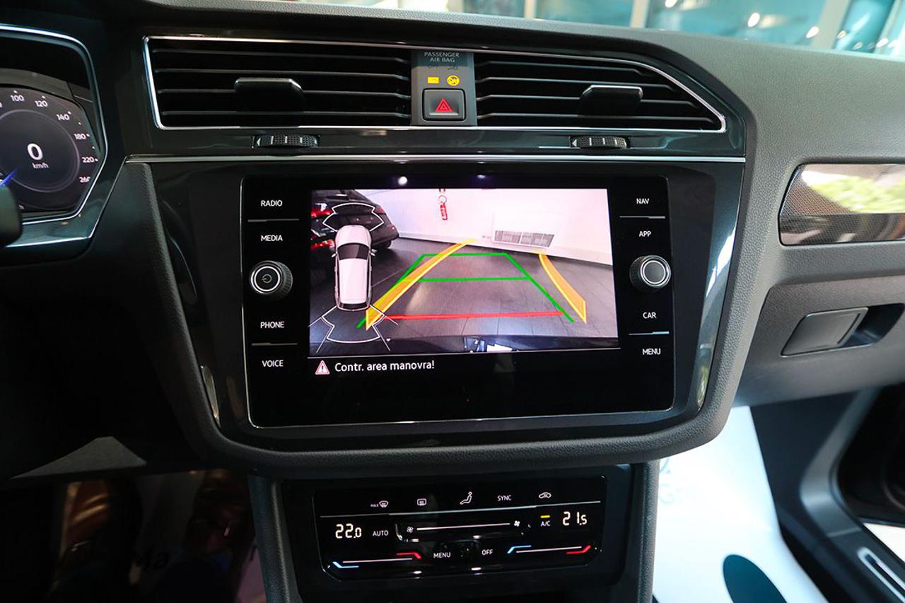 VOLKSWAGEN Tiguan 2.0 TDI 150cv SCR DSG 4Motion Elegance - 23