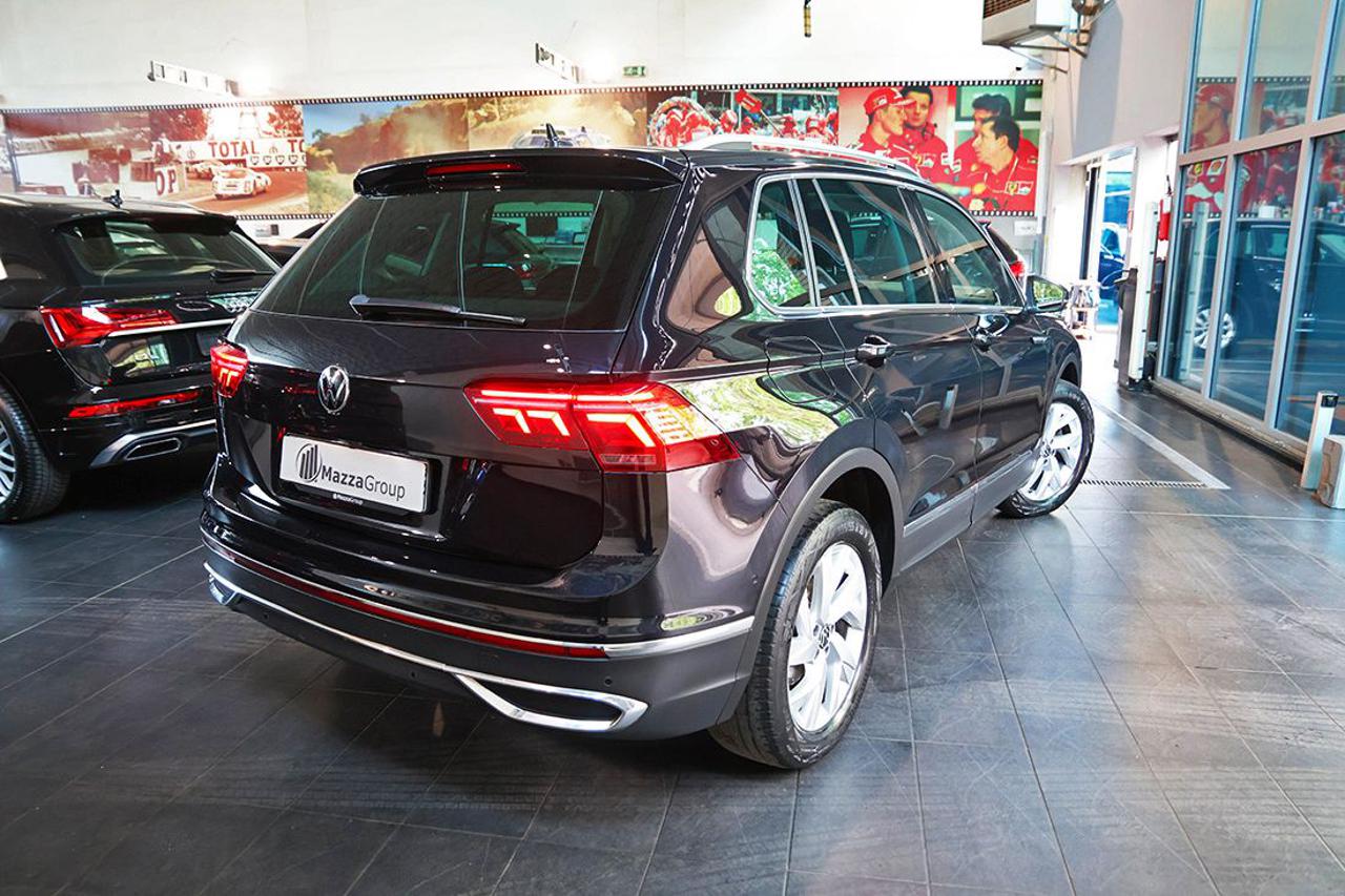 VOLKSWAGEN Tiguan 2.0 TDI 150cv SCR DSG 4Motion Elegance - 9