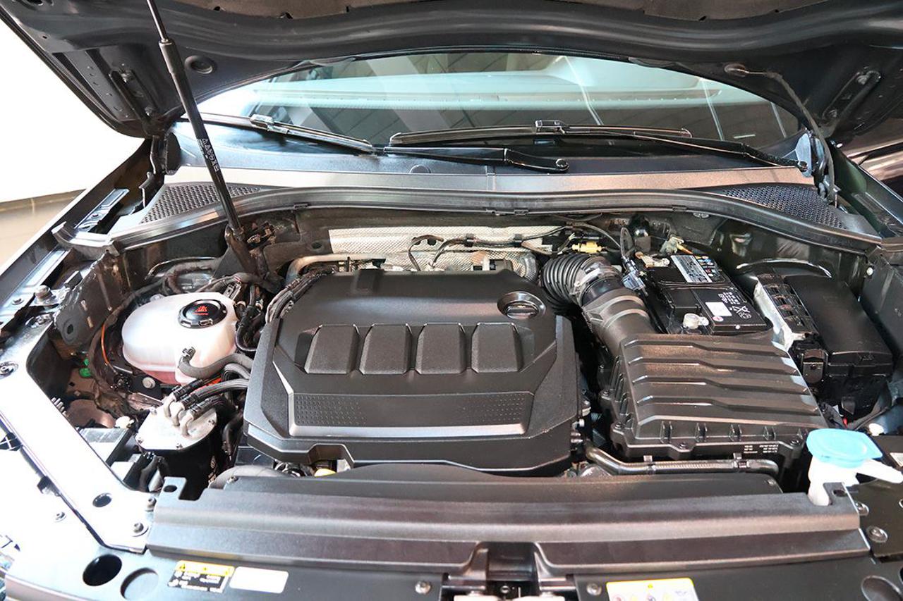 VOLKSWAGEN Tiguan 2.0 TDI 150cv SCR DSG 4Motion Elegance - 11