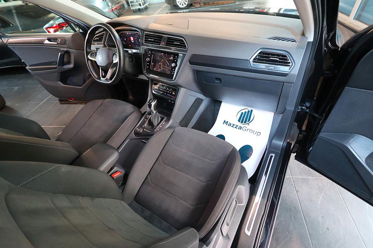 VOLKSWAGEN Tiguan 2.0 TDI 150cv SCR DSG 4Motion Elegance - 16