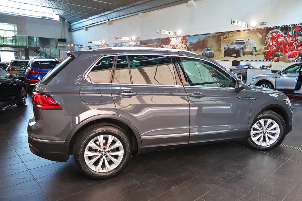 VOLKSWAGEN Tiguan 2.0 TDI 150cv SCR DSG Life - 10