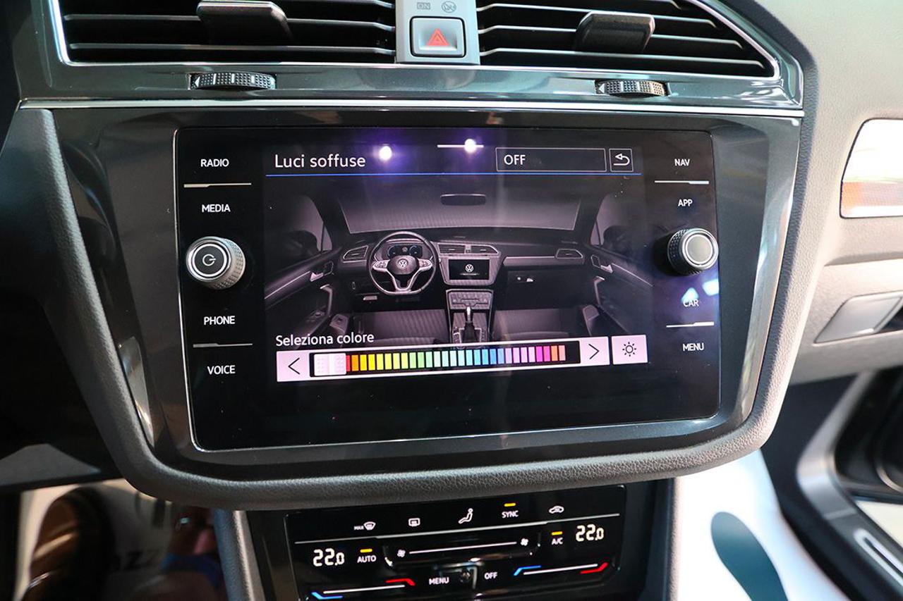 VOLKSWAGEN Tiguan 2.0 TDI 150cv SCR DSG Life - 22