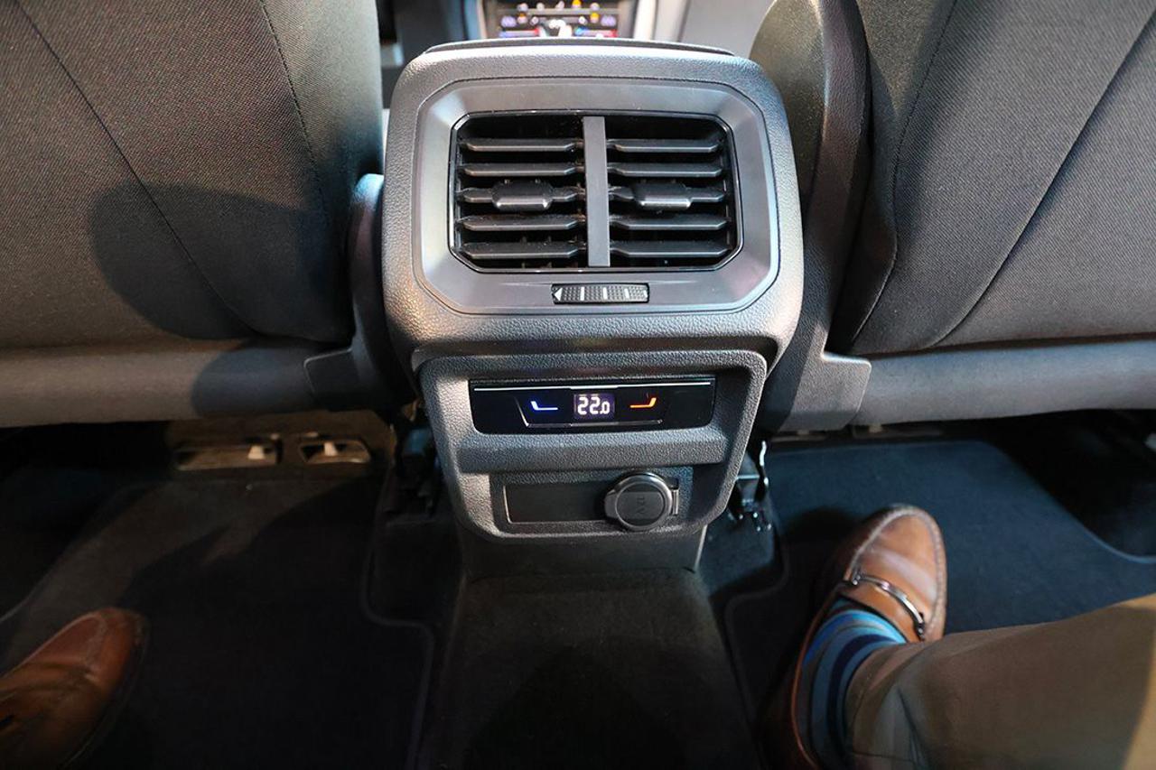 VOLKSWAGEN Tiguan 2.0 TDI 150cv SCR DSG Life - 32