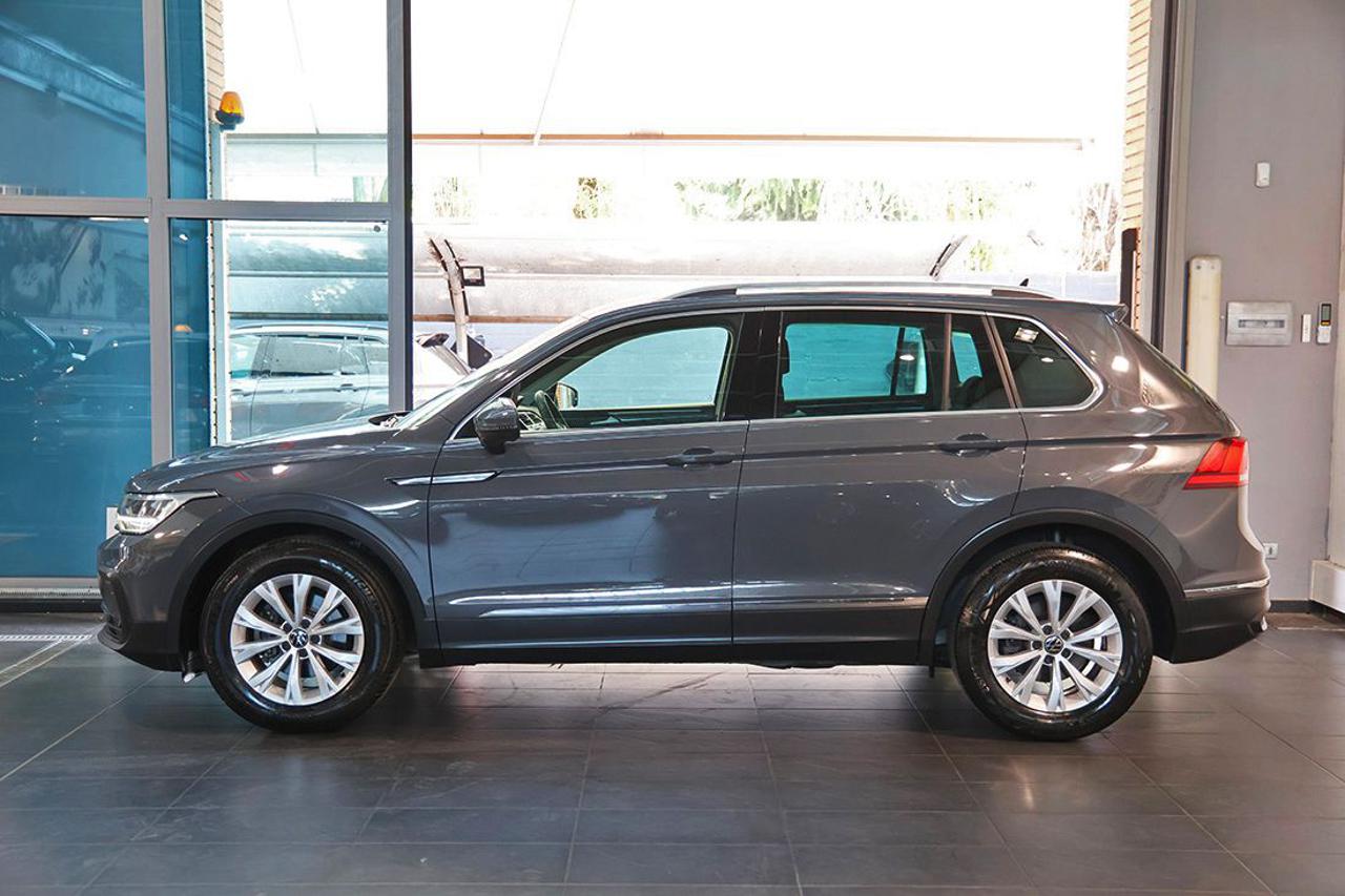 VOLKSWAGEN Tiguan 2.0 TDI 150cv SCR DSG Life - 3