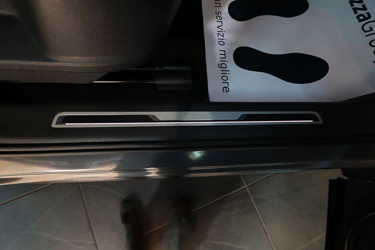 VOLKSWAGEN Tiguan 2.0 TDI 150cv SCR DSG Life - 31