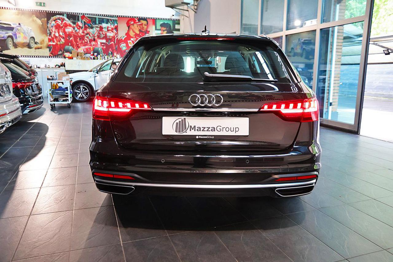 AUDI A4 35 TDI Avant S-Tronic Business Advanced - 8
