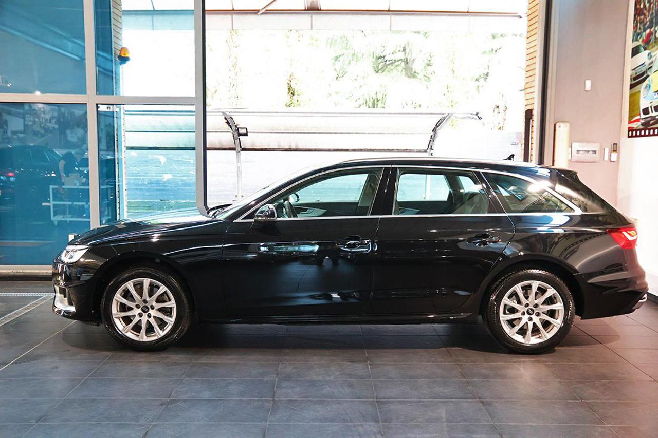 AUDI A4 35 TDI Avant S-Tronic Business Advanced - 3