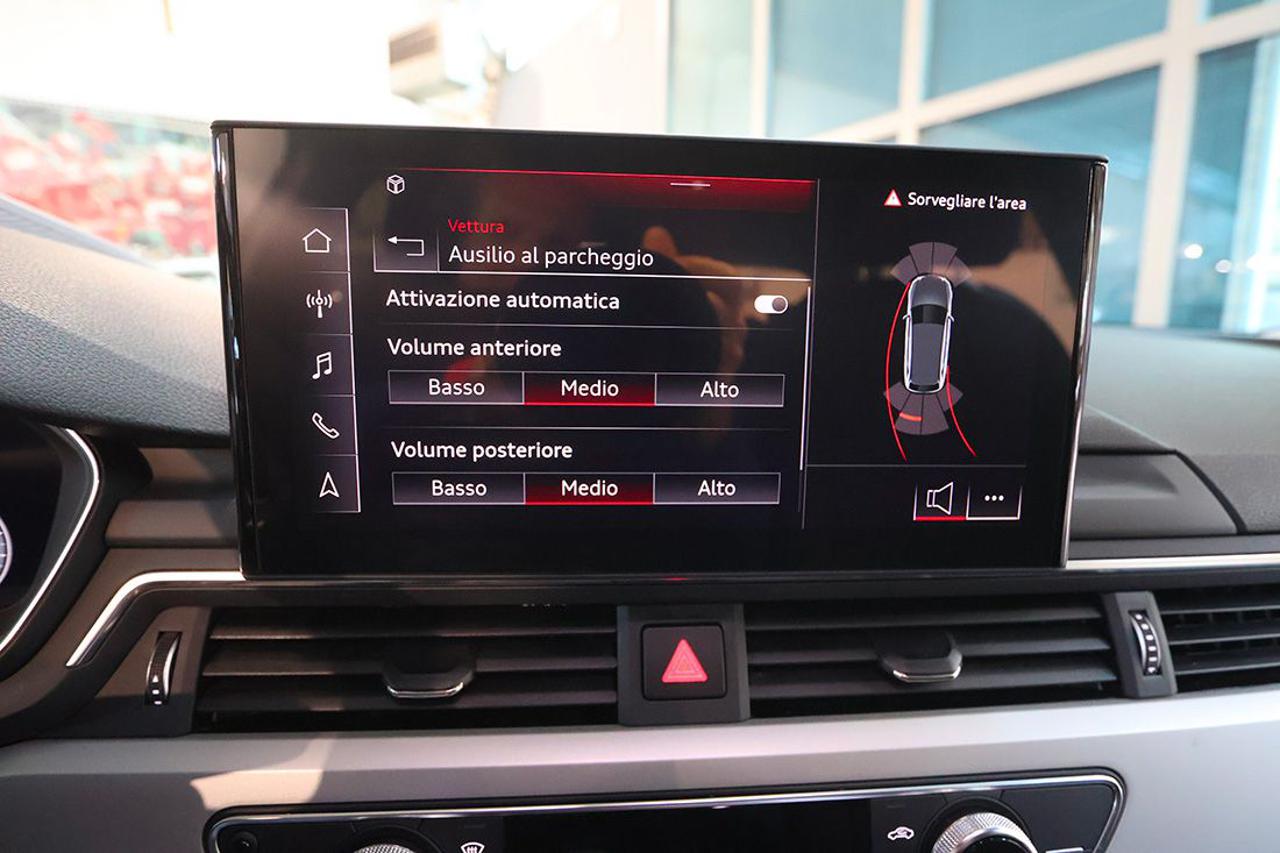 AUDI A4 35 TDI Avant S-Tronic Business Advanced - 25