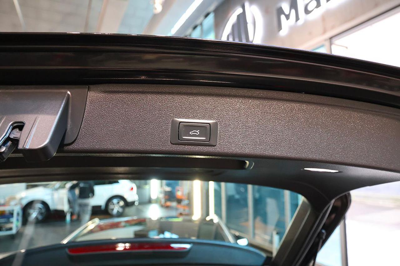 AUDI A4 35 TDI Avant S-Tronic Business Advanced - 13