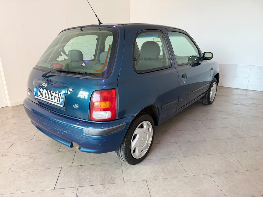 NISSAN Micra 1.0i 16V cat 3 porte SE Matic - 12