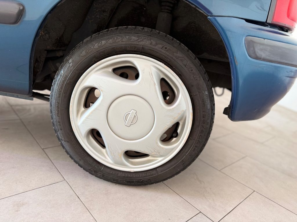 NISSAN Micra 1.0i 16V cat 3 porte SE Matic - 15