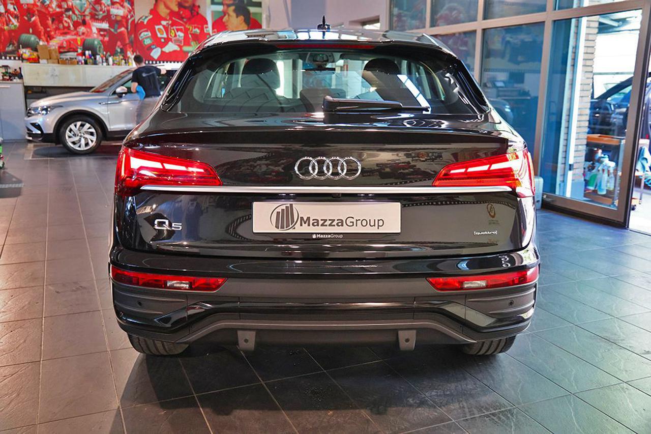 AUDI Q5 45 TFSI Sportback Quattro S-Tronic Busin. Advanced - 8