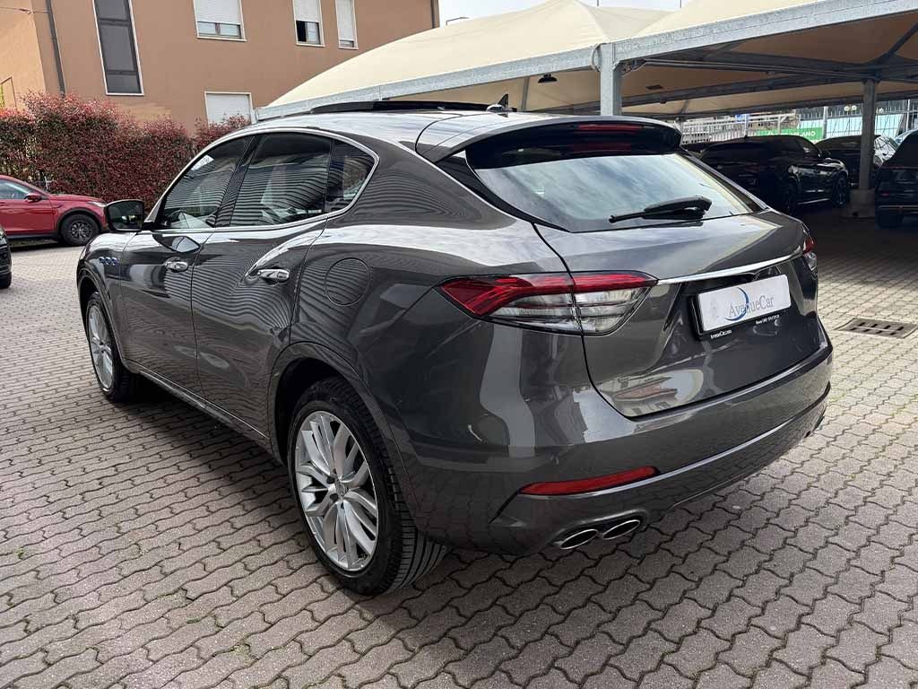 MASERATI Levante MHEV GT TETTO APRIBILE CERCHI 20 IVA ESPOSTA - 8