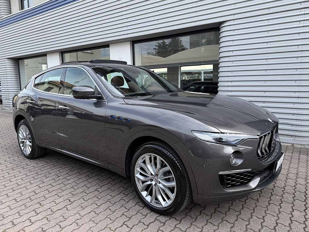 MASERATI Levante MHEV GT TETTO APRIBILE CERCHI 20 IVA ESPOSTA - 3
