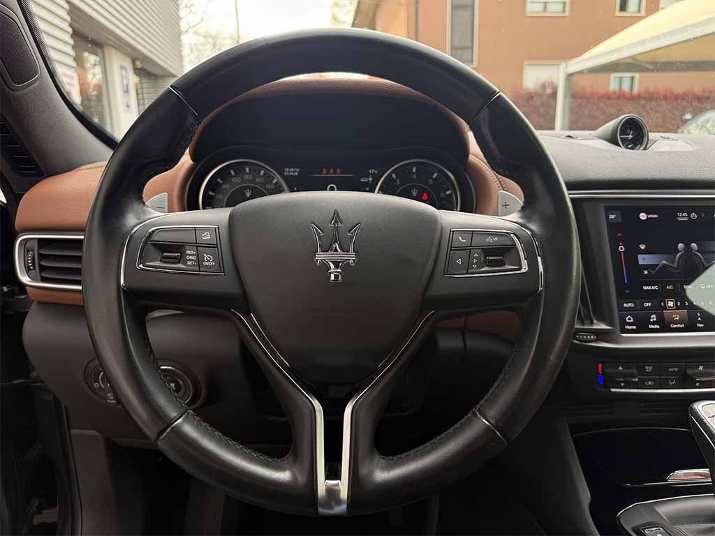 MASERATI Levante MHEV GT TETTO APRIBILE CERCHI 20 IVA ESPOSTA - 14