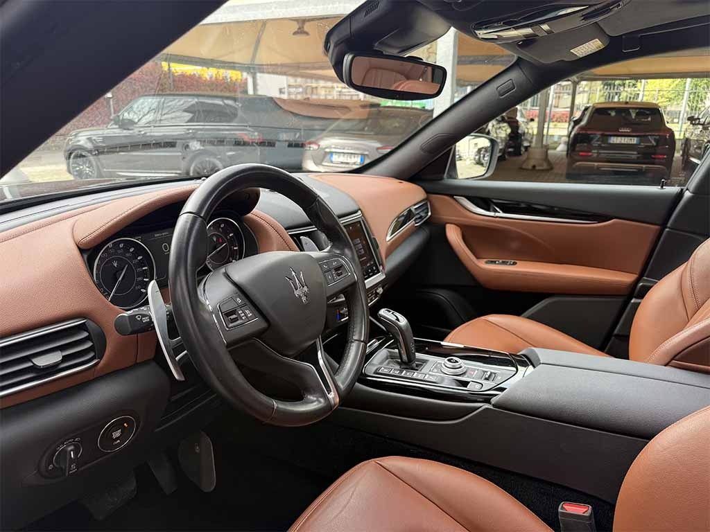 MASERATI Levante MHEV GT TETTO APRIBILE CERCHI 20 IVA ESPOSTA - 13