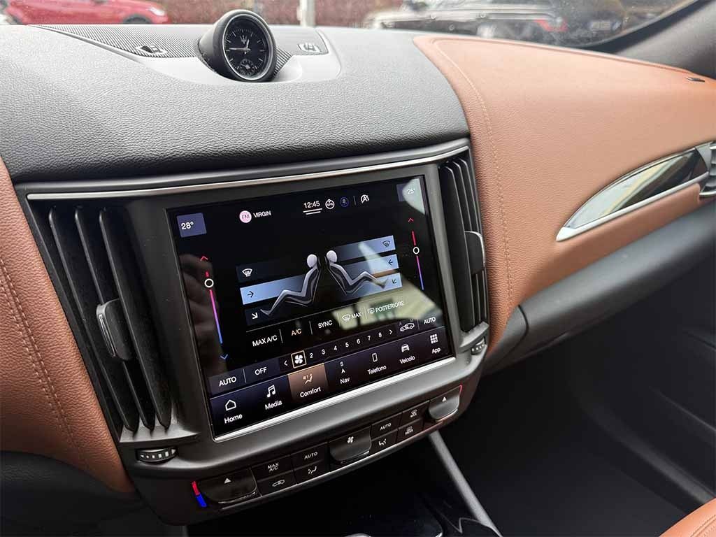 MASERATI Levante MHEV GT TETTO APRIBILE CERCHI 20 IVA ESPOSTA - 25