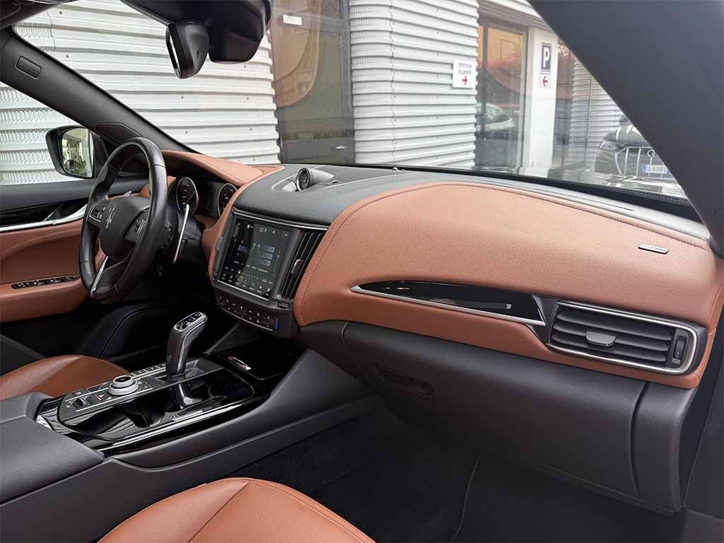 MASERATI Levante MHEV GT TETTO APRIBILE CERCHI 20 IVA ESPOSTA - 28