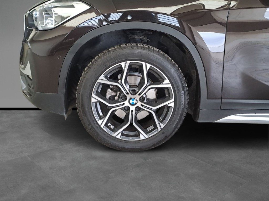 BMW X1 sDrive16d xLine Aut. - 5