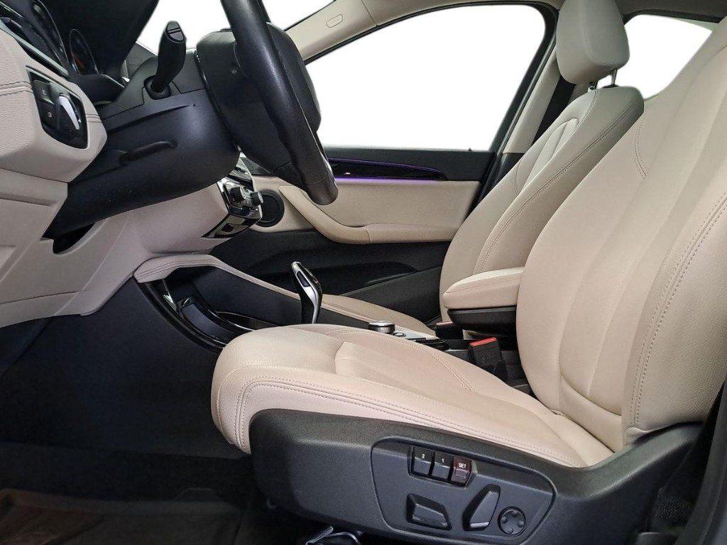 BMW X1 sDrive16d xLine Aut. - 9