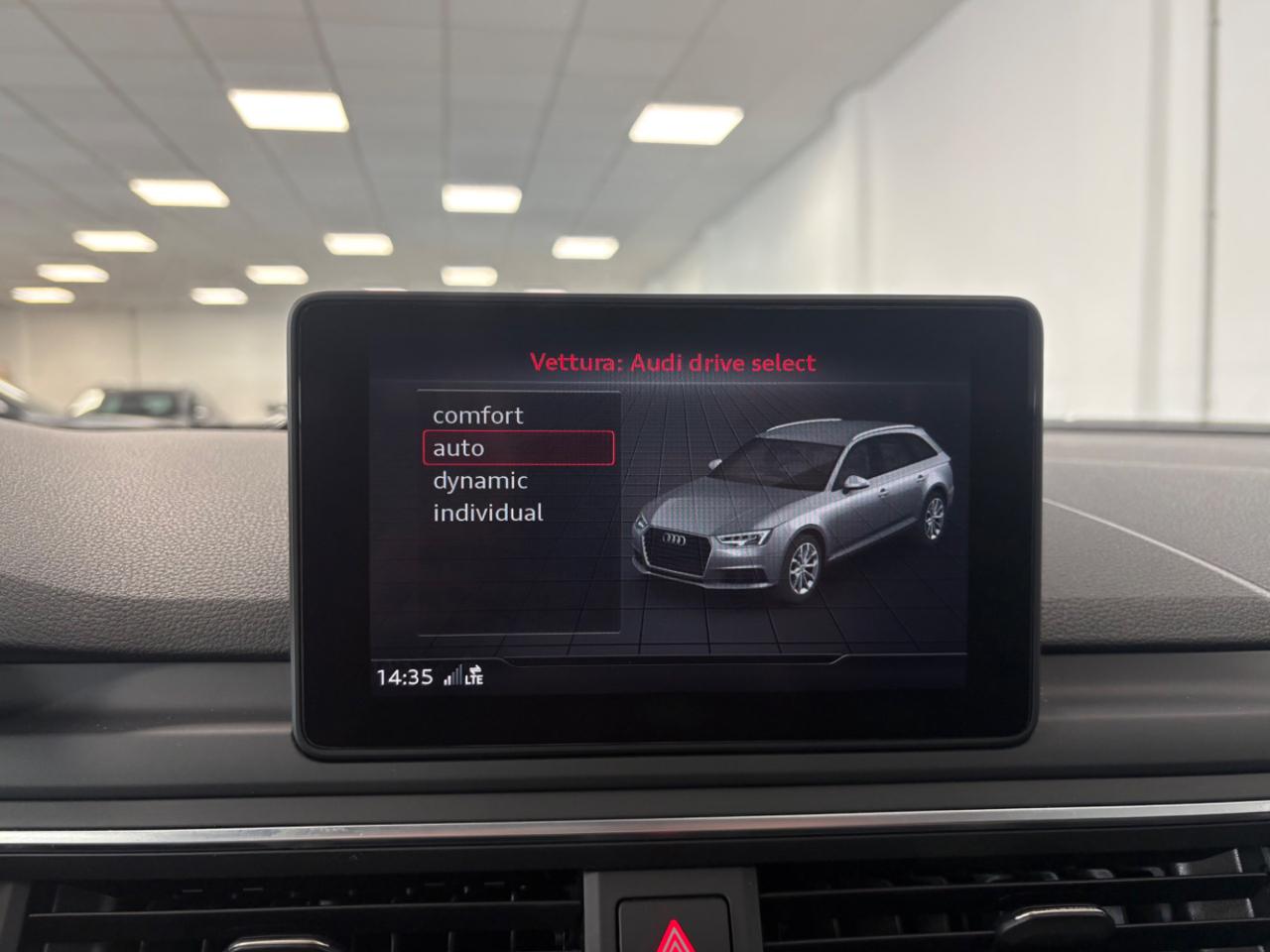 AUDI A4 Avant 30 TDI S tronic Business PREZZO REALE! - 15