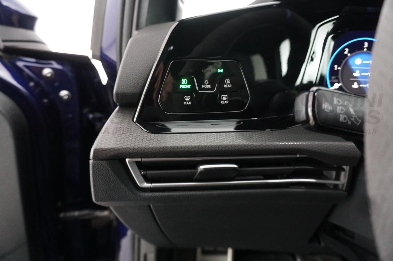 VOLKSWAGEN Golf GTD 8 2.0 GTD 200CV DSG - 23