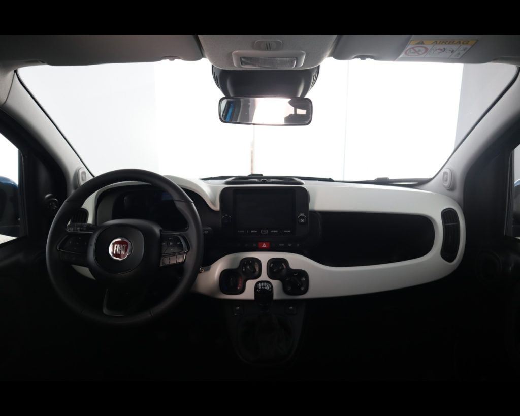 FIAT Pandina III 2024 Cross -  Cross 1.0 firefly hybrid s&s 70 - 15