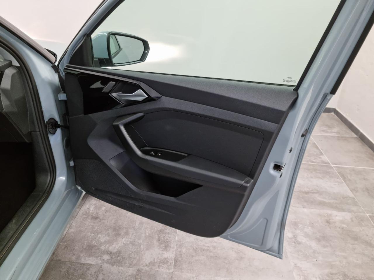 AUDI A1 SPB 25 TFSI - 27