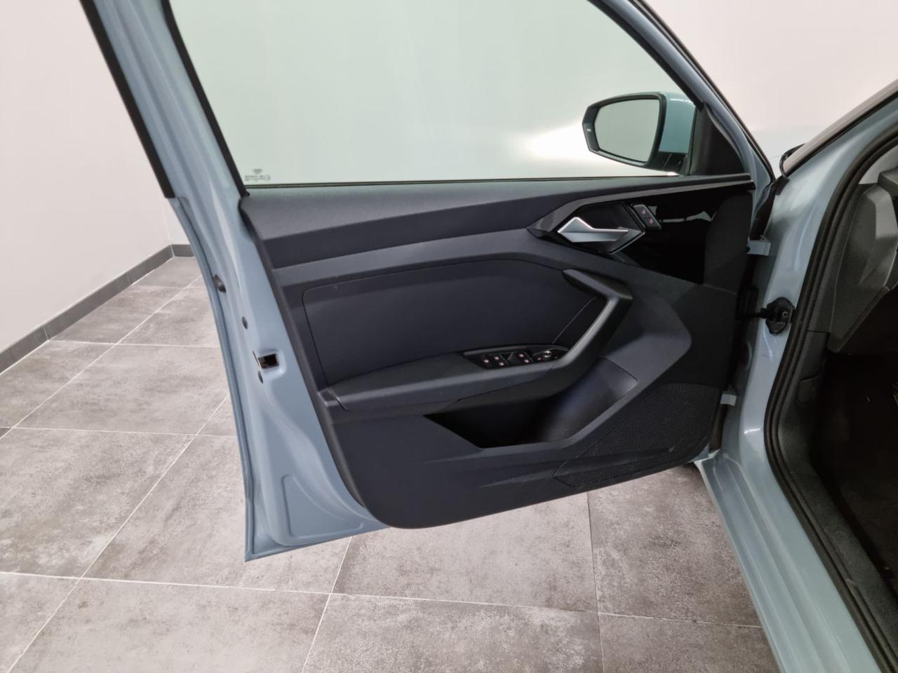 AUDI A1 SPB 25 TFSI - 21