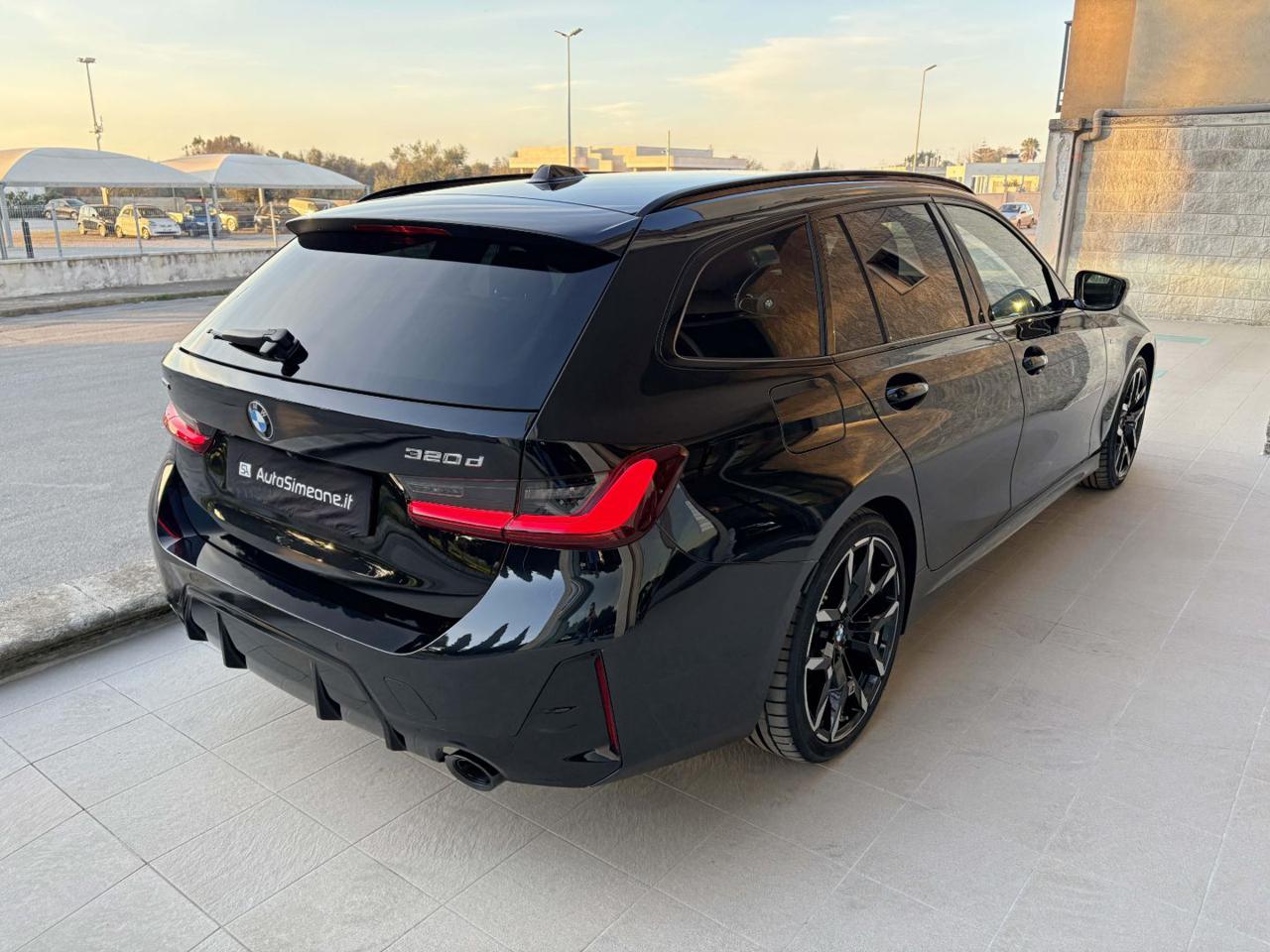 BMW 320 d 48V xDrive Touring Msport Pro TOTAL BLACK. - 5