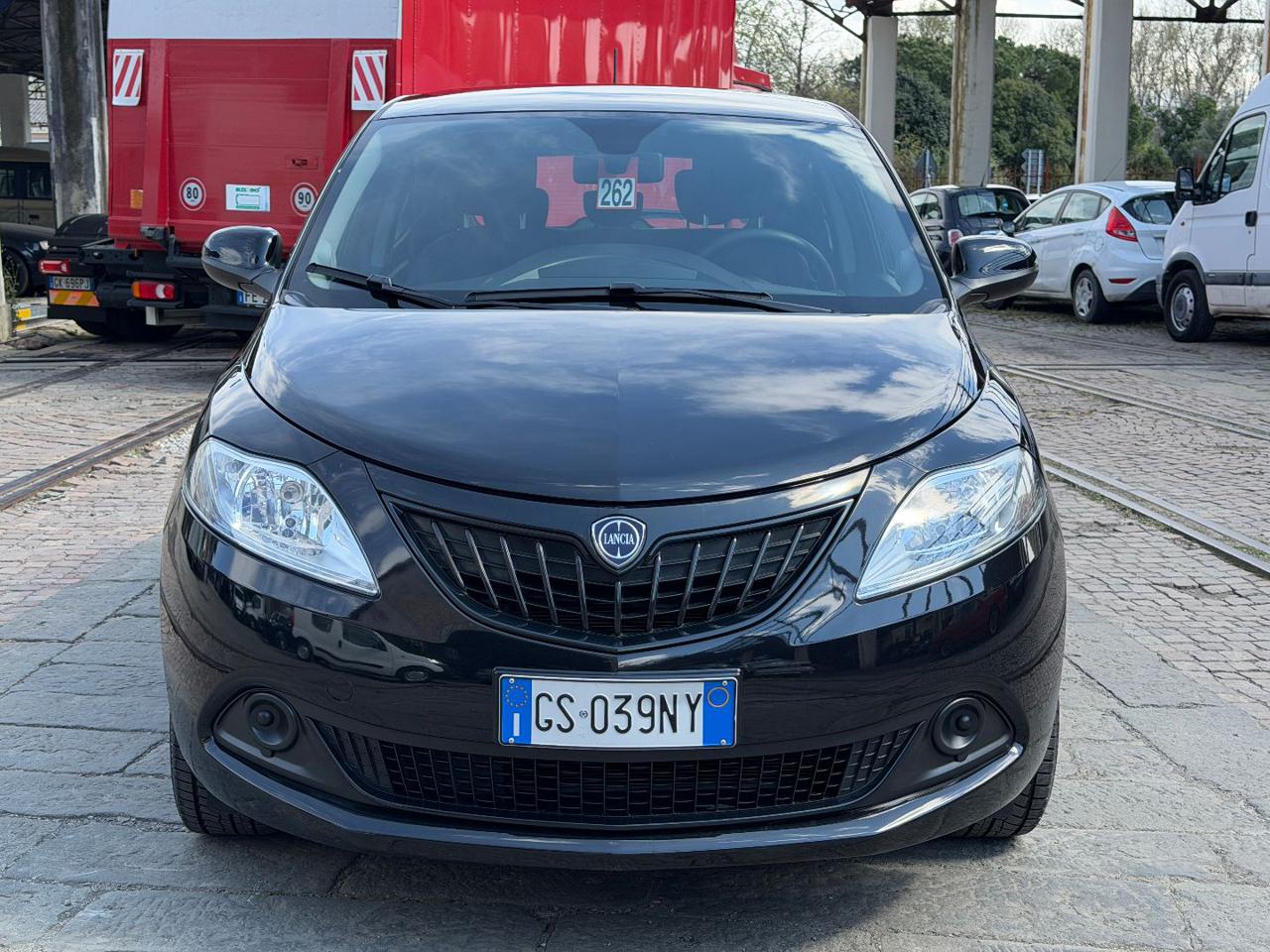 LANCIA Ypsilon 1.0 FireFly 5 porte S&S Hybrid Oro - 3