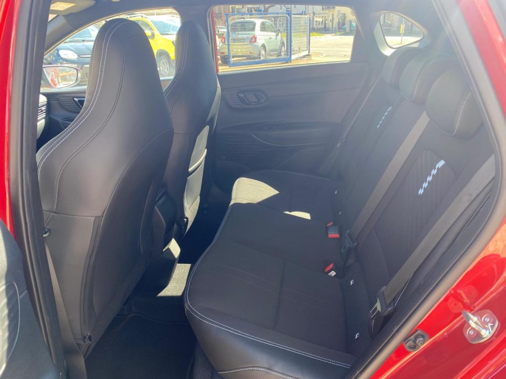 HYUNDAI i20 N 1.6 T-GDI  N-Performance PACK TECNO - 11