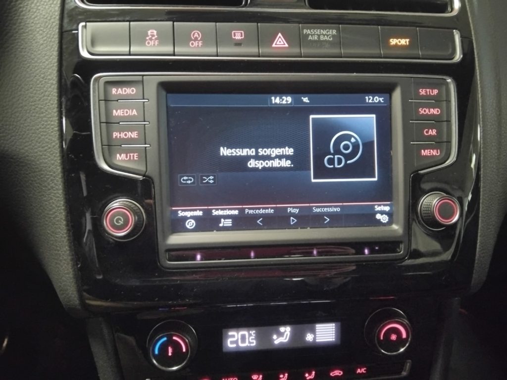 VOLKSWAGEN Polo 1.8 3p. BlueMotion Technology - 23