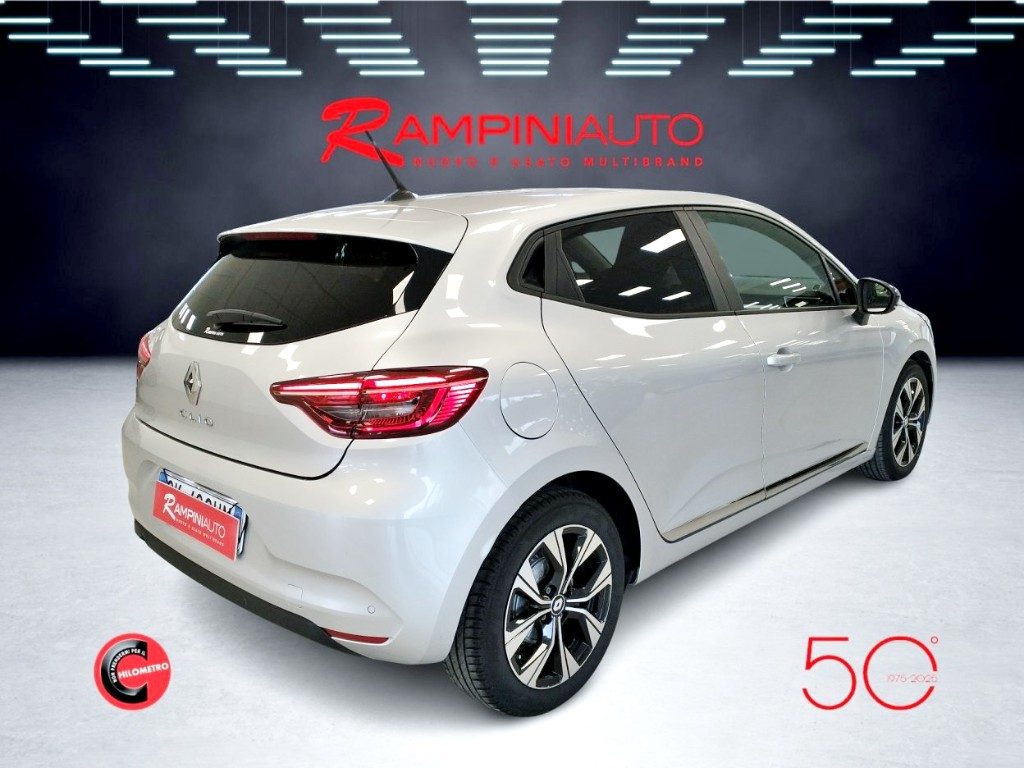 RENAULT Clio Blue dCi 100 CV 5 porte Evolution Km 74.000 Pront - 8
