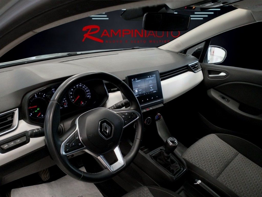 RENAULT Clio Blue dCi 100 CV 5 porte Evolution Km 74.000 Pront - 14