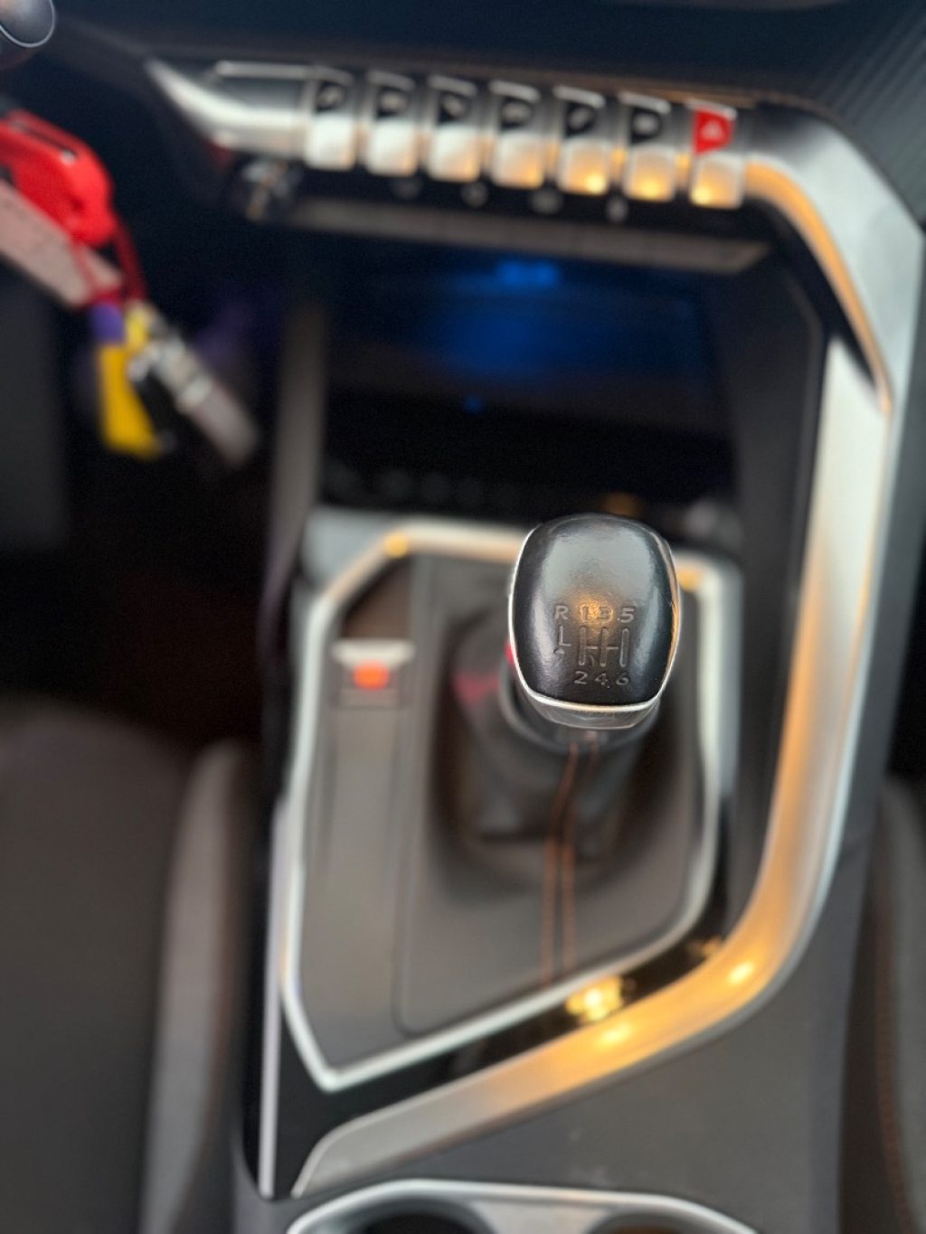 PEUGEOT 3008 PureTech Turbo 130 S&S Allure - 7