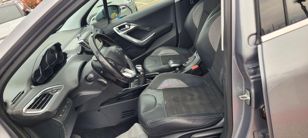 PEUGEOT 2008 1° serie 1.6 e-HDi 92 CV Stop&Start Allure - 6