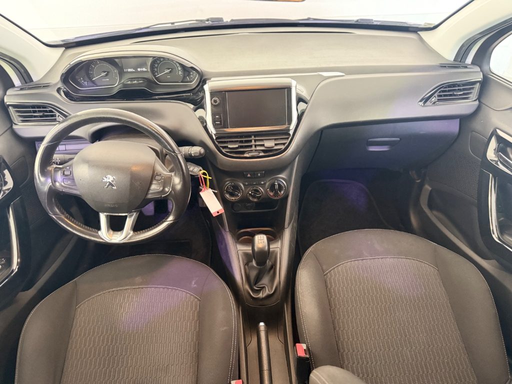 PEUGEOT 208 1° serie PureTech 82 5 porte Allure - 8