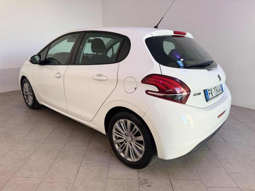 PEUGEOT 208 1° serie PureTech 82 5 porte Allure - 10