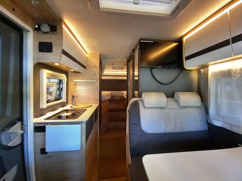Globebus Go T45 semintegrale letti gemelli