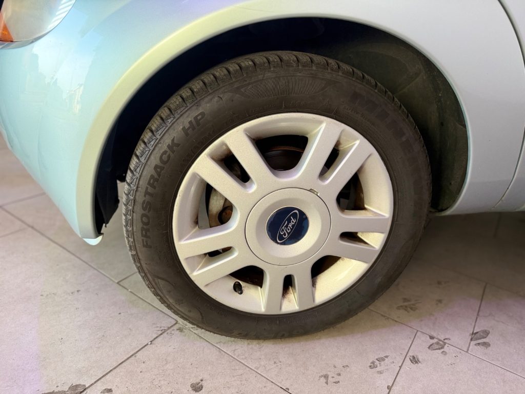 FORD Ka 1.3 Leather Collection - 13