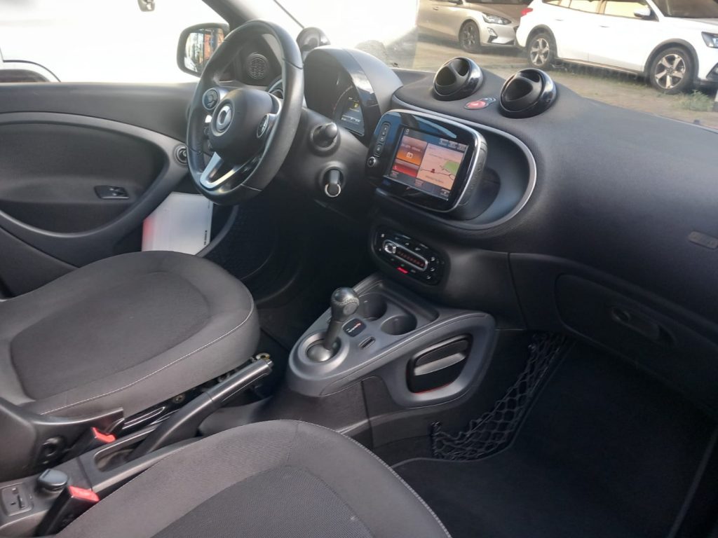 SMART ForFour 70 1.0 twinamic Passion - 17