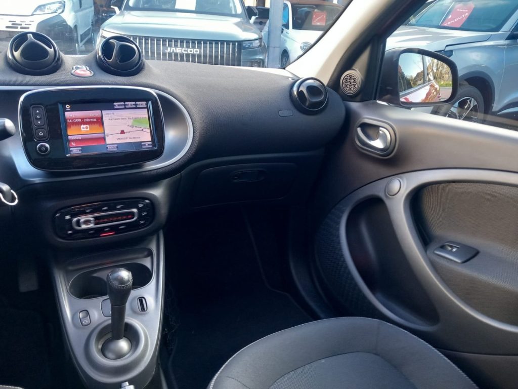 SMART ForFour 70 1.0 twinamic Passion - 23